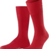 FALKE Airport Herren Socken Rot, Einfarbig