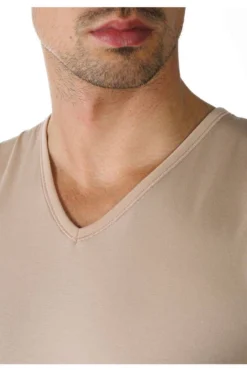 Mey Dry Cotton Herren Unterhemd Light Skin -Ausgewählte Bekleidungsgeschäfte 46037 111 3 800 1200x1200