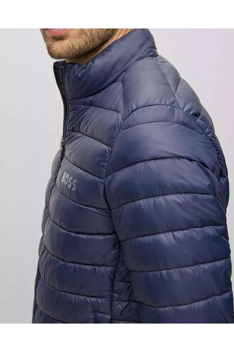 Hugo Boss BOSS Regular Fit Herren Steppjacke Dunkelblau 2 Hugo Boss BOSS Regular Fit Herren Steppjacke Dunkelblau – Bild 2