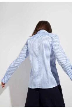 ETERNA Modern Classic Bluseblau, Gestreift 9 ETERNA Modern Classic Bluseblau, Gestreift -Ausgewählte Bekleidungsgeschäfte 6299 D708 12 9 800 1200x1200