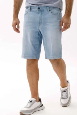 Brax Casual Regular Fit Five-Pocket Kurze Jeans Hellblau -Ausgewählte Bekleidungsgeschäfte 846267 7966620 29 8 8004avNfwJZzY4Ak 1200x1200