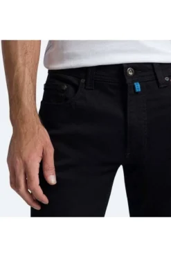 Pierre Cardin Lyon Futureflex Tapered Fit Five-Pocket Herren Jeans Schwarz -Ausgewählte Bekleidungsgeschäfte PC C7 34510 8047 9800 3 800 1200x1200